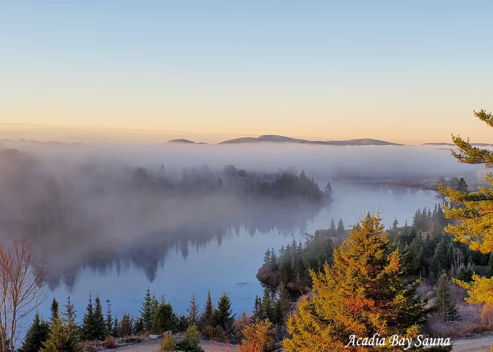 Maine Lake background